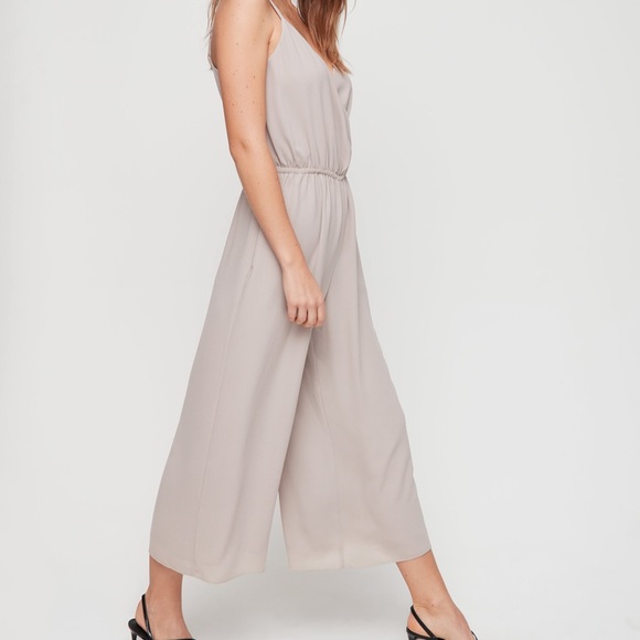 aritiza melody jumpsuit - Picture 3 of 3